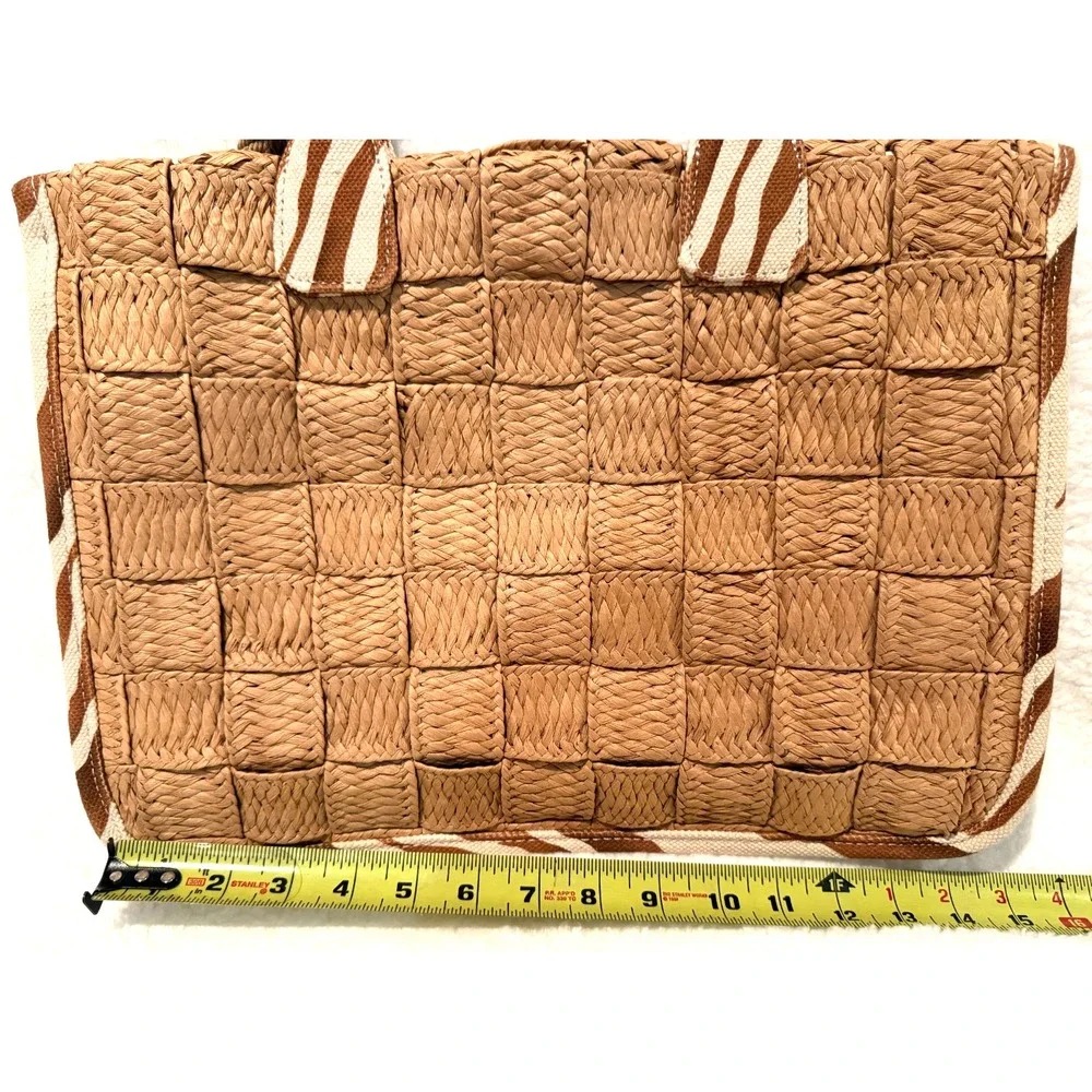 Vince Camuto Orla Tote Handbag Jute Zebra NWOT Hand Crocheted Purse